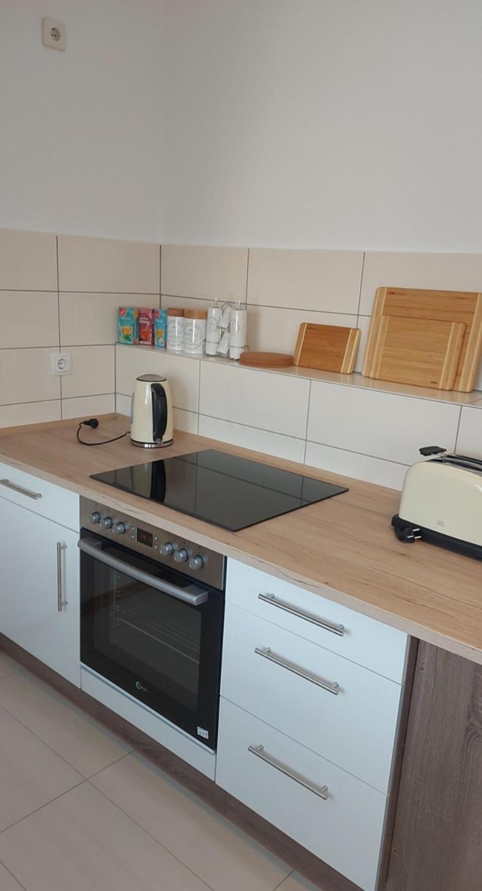 Niestetal Stilvolle Ferienwohnung Free Parking, Space, Wlan מראה חיצוני תמונה