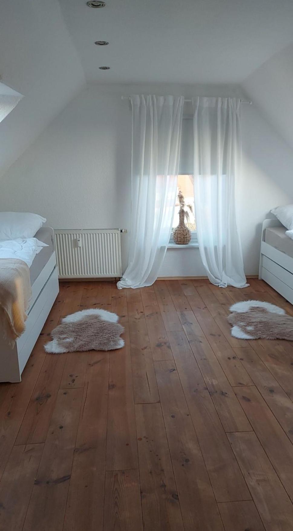 Niestetal Stilvolle Ferienwohnung Free Parking, Space, Wlan מראה חיצוני תמונה
